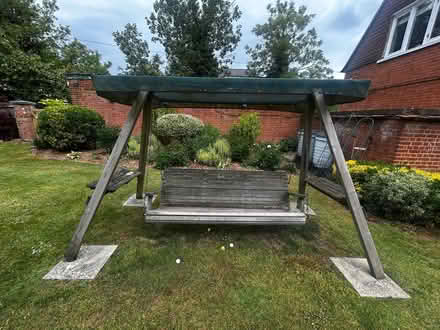 Photo of free Large Garden Swing Seat (Chislehurst BR7) #1