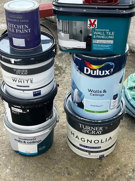 Photo of free Paint (Slade green erith kent DA8) #1