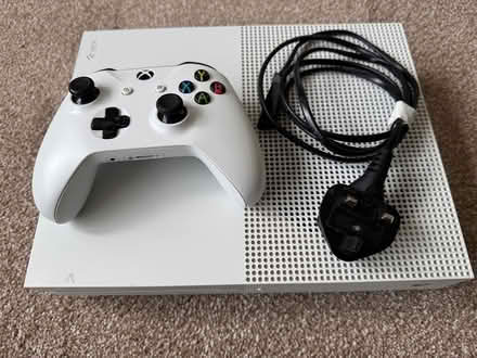 Photo of free Xbox One S - BROKEN (Finham CV3) #1