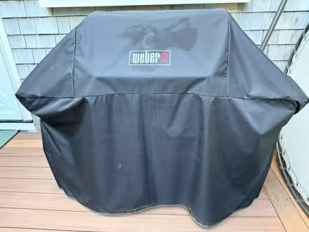 Photo of free Weber Genesis Natural Gas Grill (Weston/Wellesley/Newton line) #1