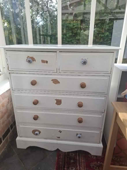 Photo of free Solid pine chest of drawers for stripping/repainting (Lowdham NG14) #1