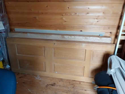 Photo of free 5 Oak effect doors (Falcon Lodge B76) #2