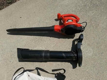 Photo of free Leaf blower/vac (Nuckols Rd in Glen Allen) #2