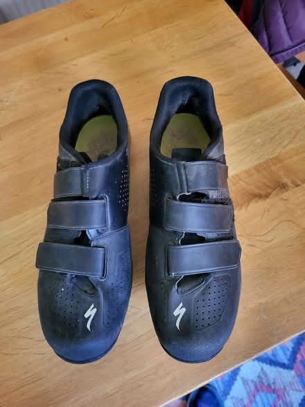 Photo of free Cycling shoes (Meersbrook S8) #1