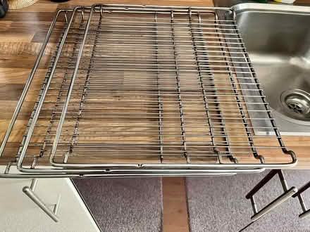 Photo of free 3 shelves for oven (Cm12 9pp) #2