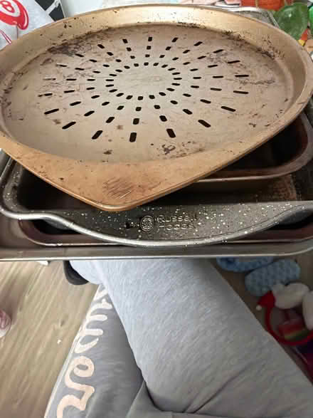 Photo of free 5 different baking trays (SG19) #1