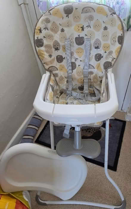 Photo of free Graco highchair (Stroud GL5) #2