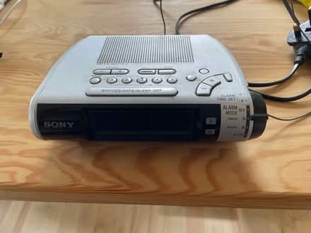 Photo of free Sony FM/AM/LW 3 Band clock radio (Summertown OX2) #1