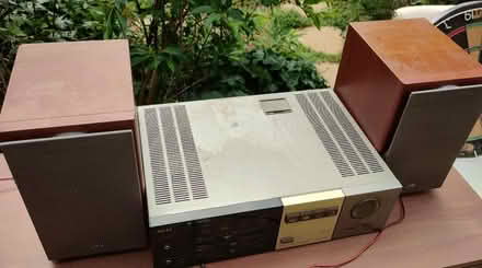 Photo of free Amplifier and speakers (Hatfield, AL10) #1