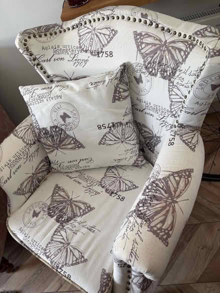 Photo of free Patterned chair. (Abingdon-on-Thames OX14) #3