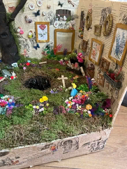 Photo of free Alice in Wonderland Diaroma Scene (PR5 Bamber bridge) #4
