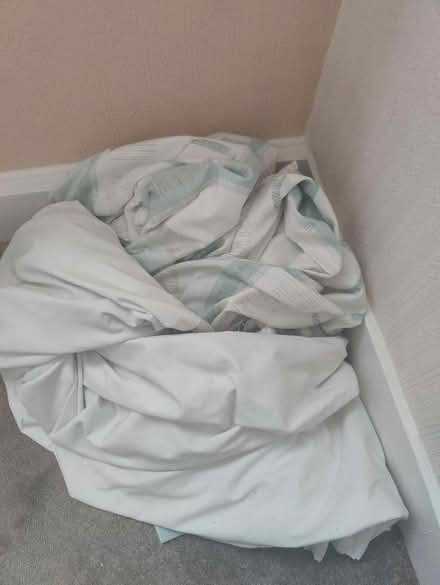 Photo of free Curtain (BR1) #1