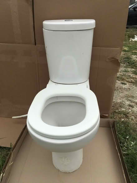 Photo of free Ideal standard toilet (Harwell OX11) #1