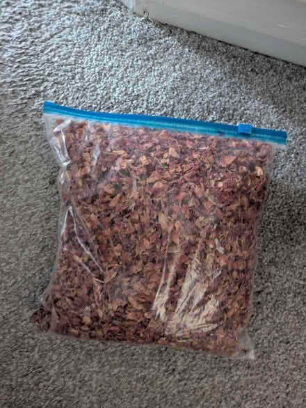 Photo of free Small bag of confetti (Wolverhampton WV10 6) #1