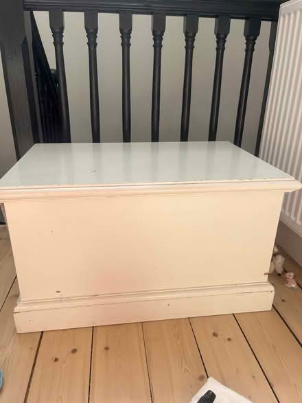 Photo of free White wooden storage box (Comely Bank EH4) #1