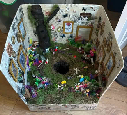 Photo of free Alice in Wonderland Diaroma Scene (PR5 Bamber bridge) #3