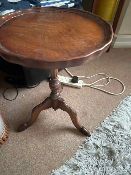 Photo of free Round Side Table (Bedfont TW14) #1