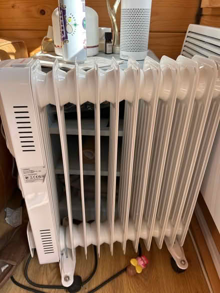 Photo of free Oil filled radiator (CT4 7LH) #2