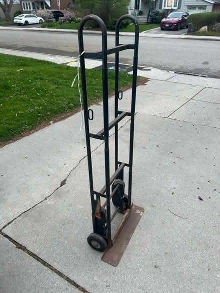 Photo of free Dolly (23 brant avenue mississauga on) #3