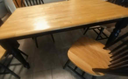 Photo of free Dining room table (East Norriton) #3