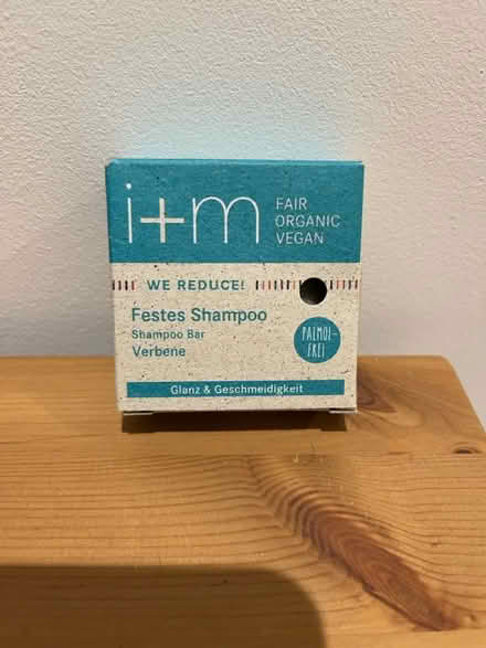 Photo of free Shampoo bat (Kidbrooke village (SE3)) #1