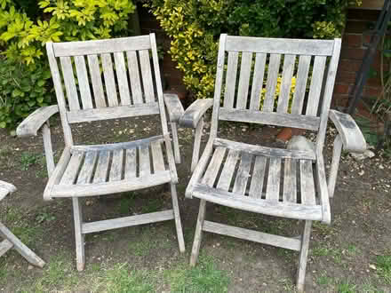 Photo of free Solid hardwood garden dining set (Palmer Park RG1) #4