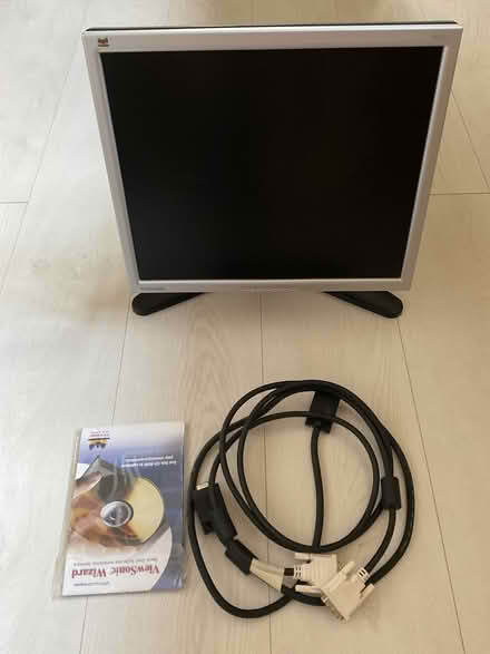Photo of free Viewsonic 17" LCD Computer Monitor (Garsington OX44) #1