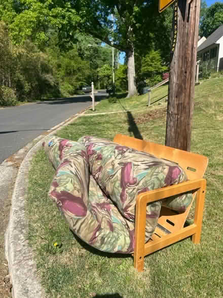 Photo of free Futon (Adelphi) #1