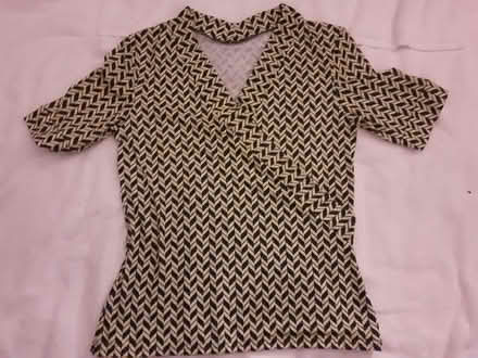 Photo of free Ladies Top Size 8 to 10 (Birmingham City Centre B4) #1