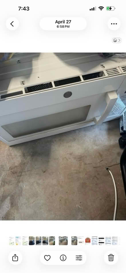 Photo of free Fairly new GE microwave oven (Old Bridge) #1