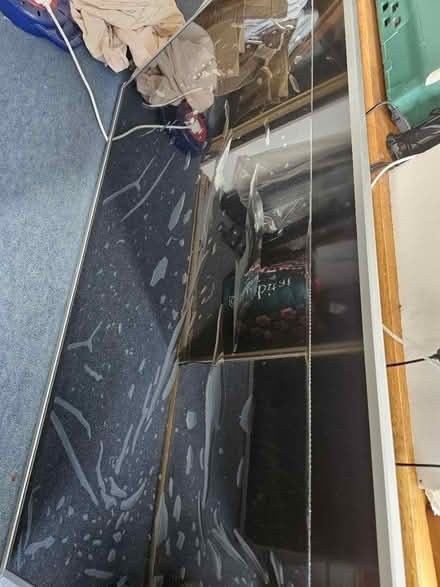 Photo of free 58 Philips Smart TV, not working (Rowhedge CO5) #1