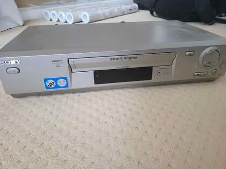 Photo of free Sony VHS cassette recorder (Matlock DE4) #1