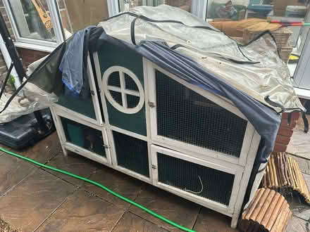 Photo of free Rabbit hutch Cr0 7 (CR0) #1