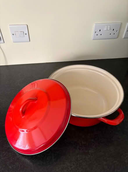 Photo of free Large casserole (Bradford on Avon BA15) #1