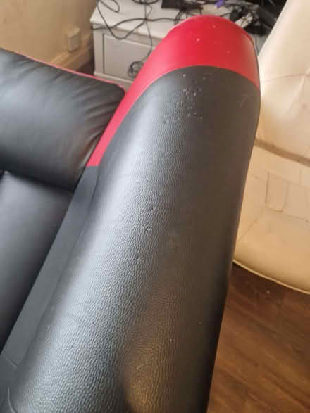 Photo of free 3 and a 2 sofa (Offerton SK2) #3
