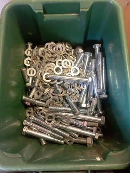Photo of free Job lot box of bolts ,M8 x 1.25mm (Manningtree CO11) #2