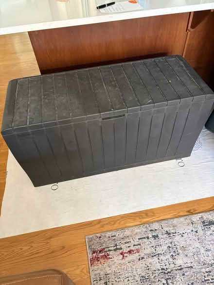 Photo of free Patio/deck storage box (Old Ottawa South) #1