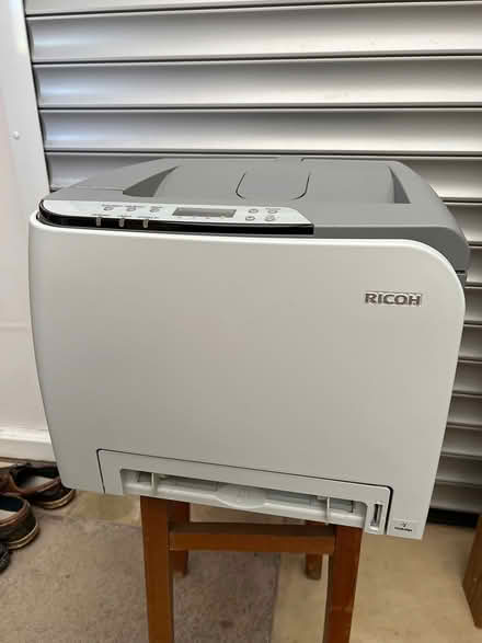 Photo of free Colour laser printer (Knowle B93) #1