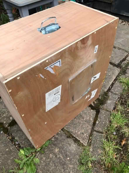Photo of free square wooden box (botley road OX2) #2