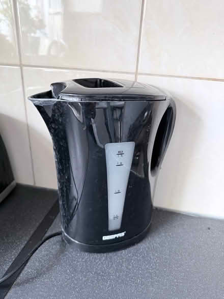 Photo of free Kitchen - kettle, toaster and oven (Collection SW6) #1