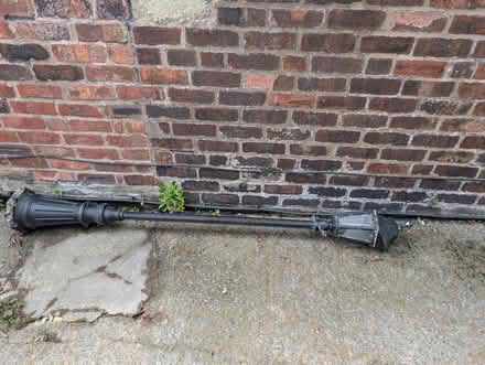 Photo of free Metal lampost (WA10) #1