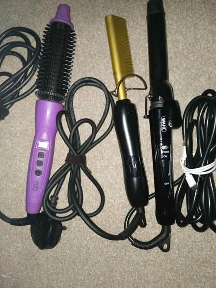 Photo of free Tongs (lambeth SW8) #1