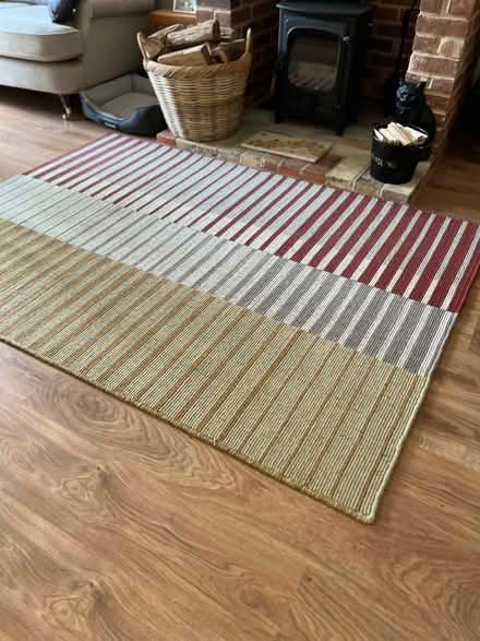 Photo of free Large Rug 140 x 200cm Red/Grey/Gold (Belchamp St Paul CO10) #1