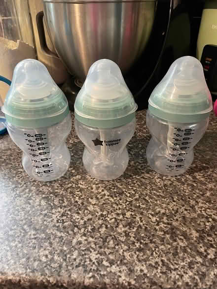 Photo of free 5 baby bottles (DH6) #3