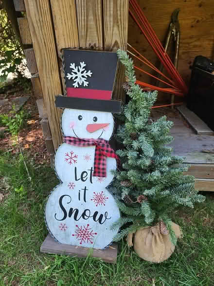Photo of free Christmas Decor (Somers) #2