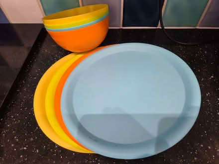 Photo of free Plastic plates, bowls and beakers (Barkingside IG5) #1