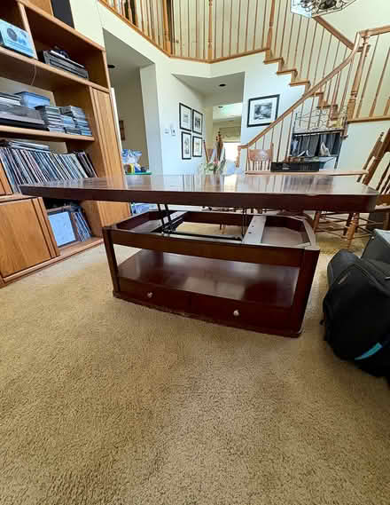 Photo of free Coffee Table (Via De Los Cerros) #3
