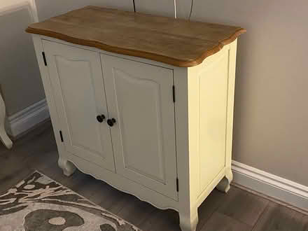 Photo of free Cream furniture (Partridge Green- RH13) #4