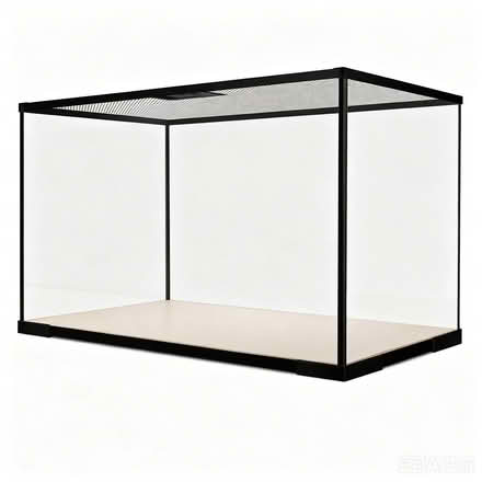 Photo of Terrarium or Aquarium (SW4) #1