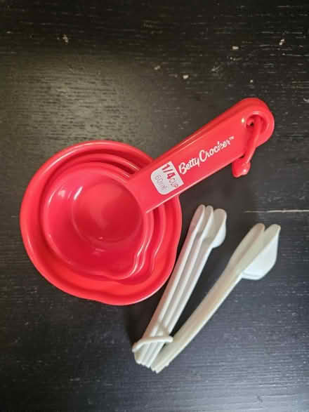 Photo of free Measuring cups and spoons (Medford ma) #1